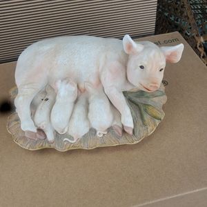 Vintage Homco Masterpiece Porcelain 1985 Mama Pig & Baby Piglets Figurine